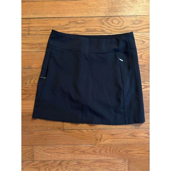 Cutter & Buck Golf Skort - Picture 2 of 4